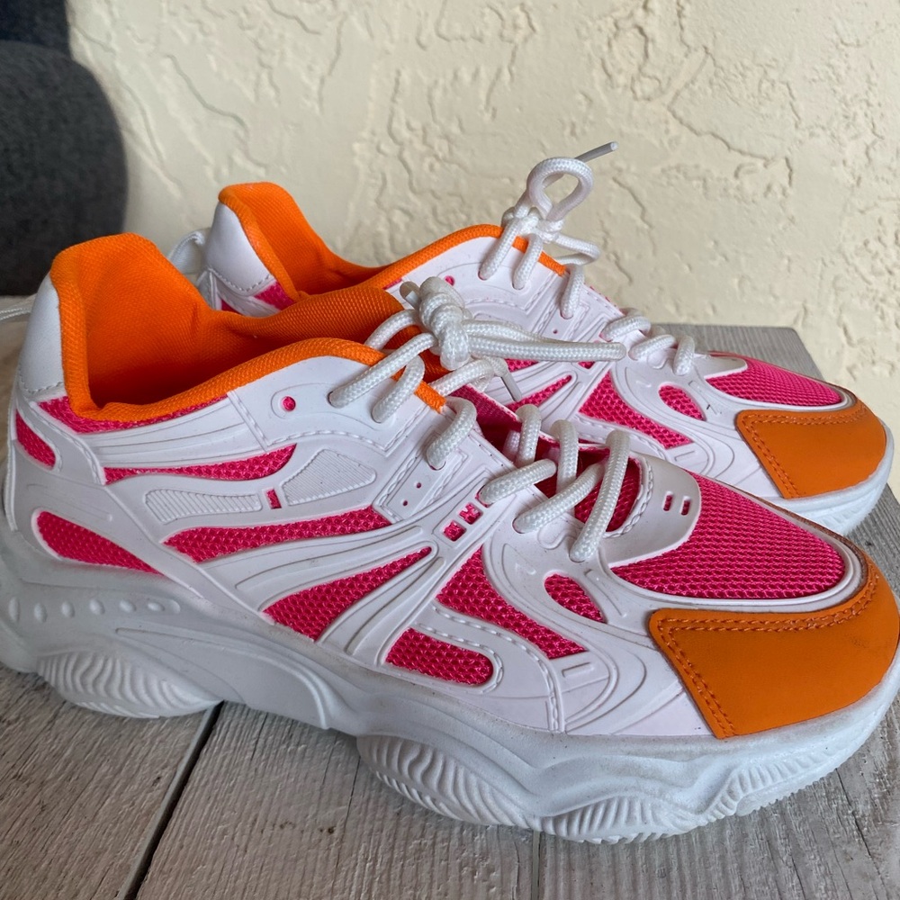 Rouge Helium Bold Pink and Orange Design